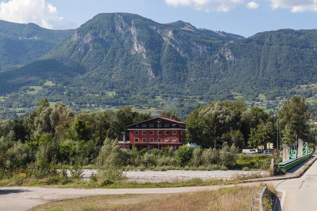 Maison De Savoie Saint-Pierre-dʼAlbigny Exteriör bild